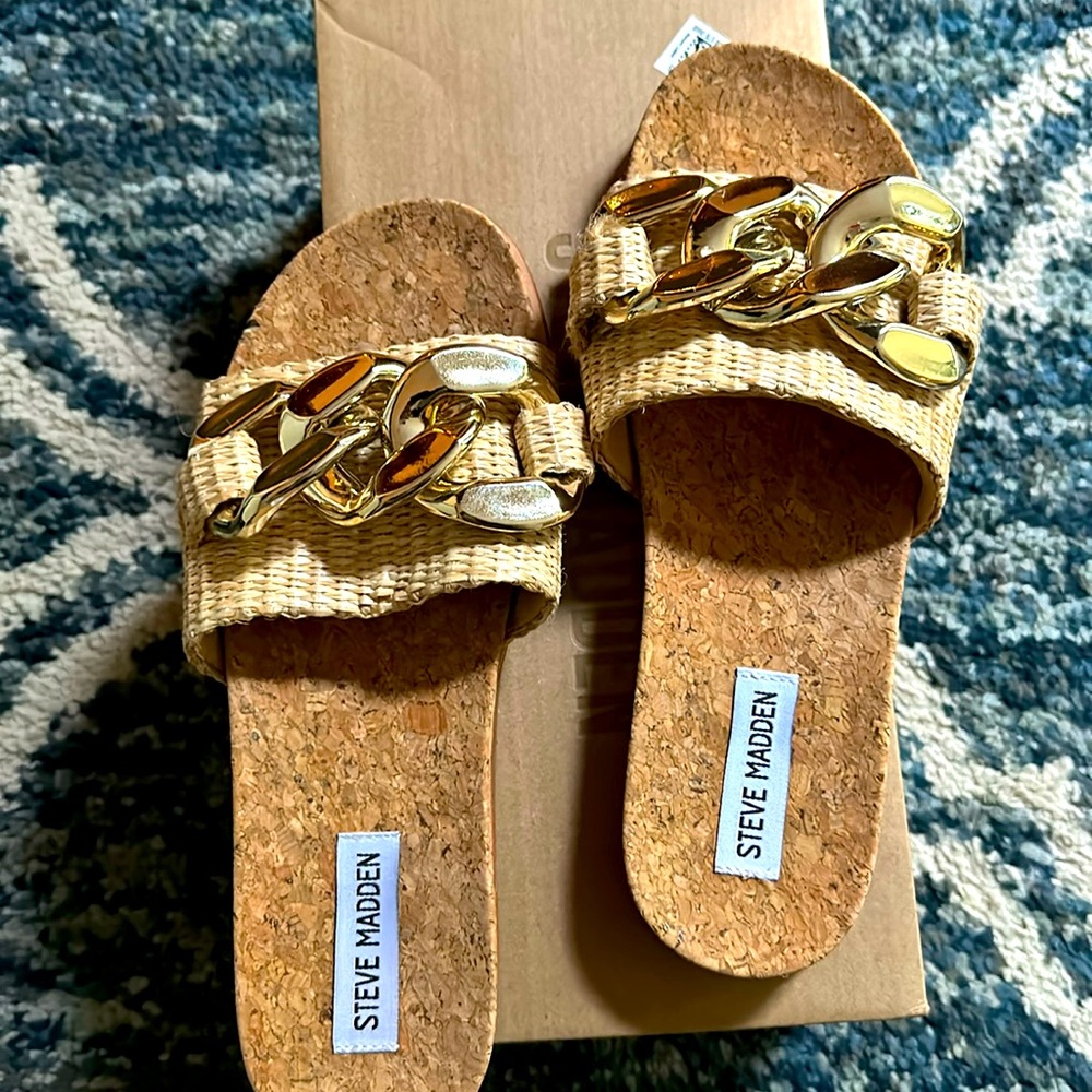 Steve Madden chain sandals